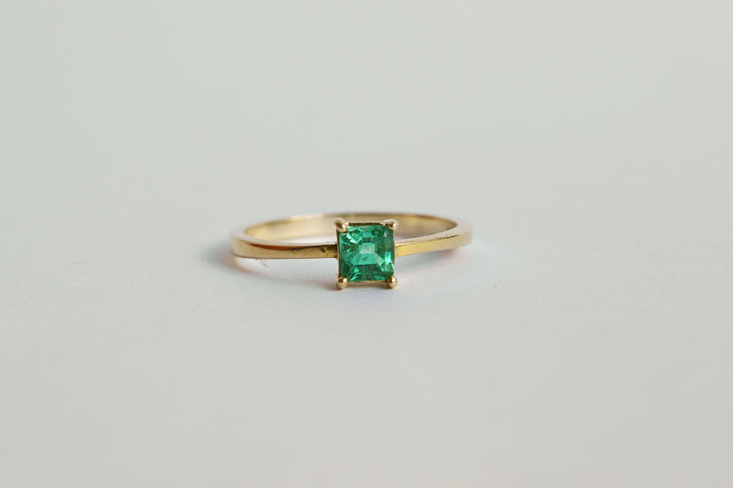 ANILLO CORA